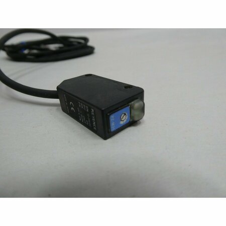 Keyence 12-24V-DC PHOTOELECTRIC SENSOR PZ-M31